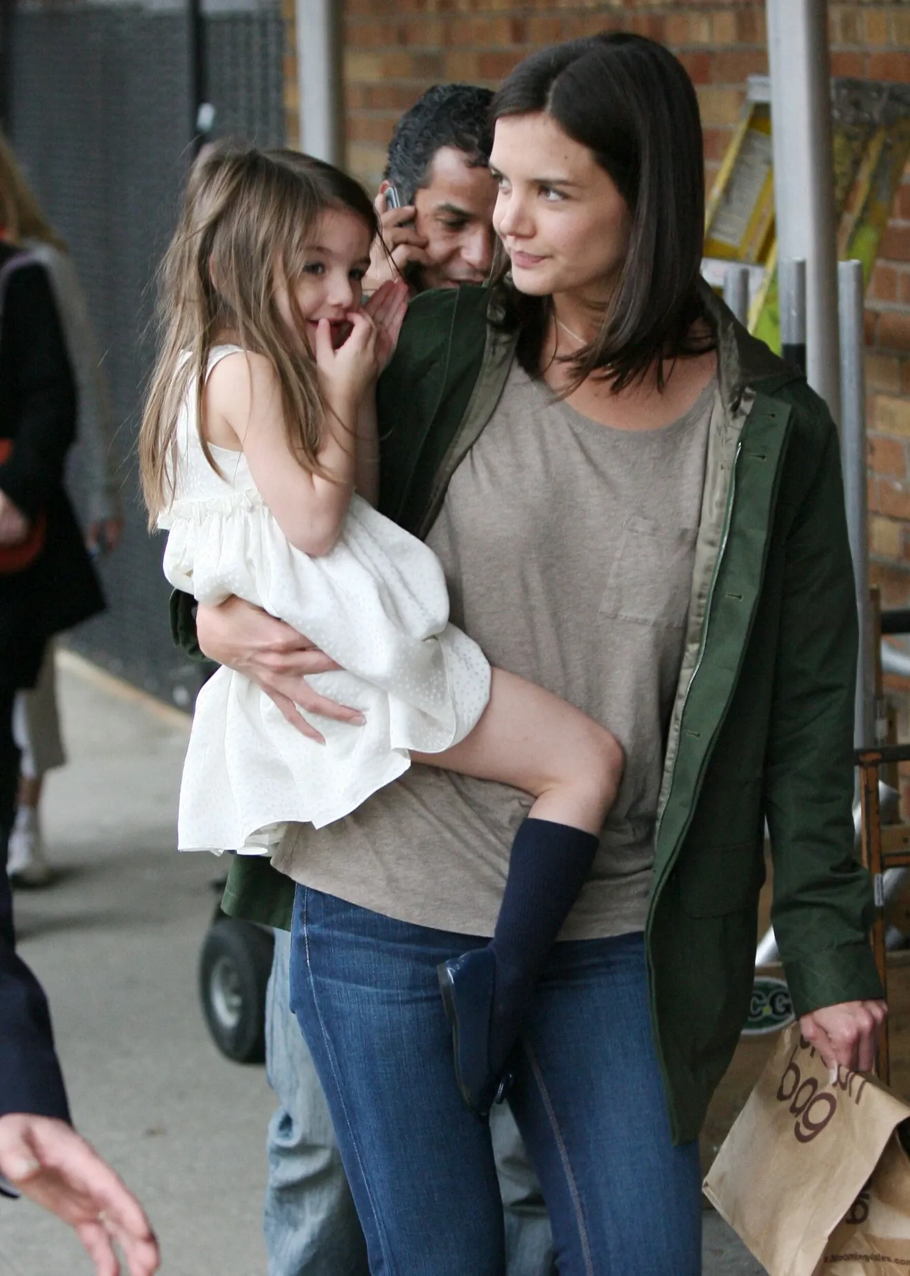 Katie Holmes och hennes dotter Suri: En historia om distans och förändring
