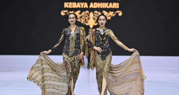 Kebaya Modern dalam Perspektif Baru LUH Debut Lewat Koleksi Re Bloom: Membawa Tradisi ke Era Modern