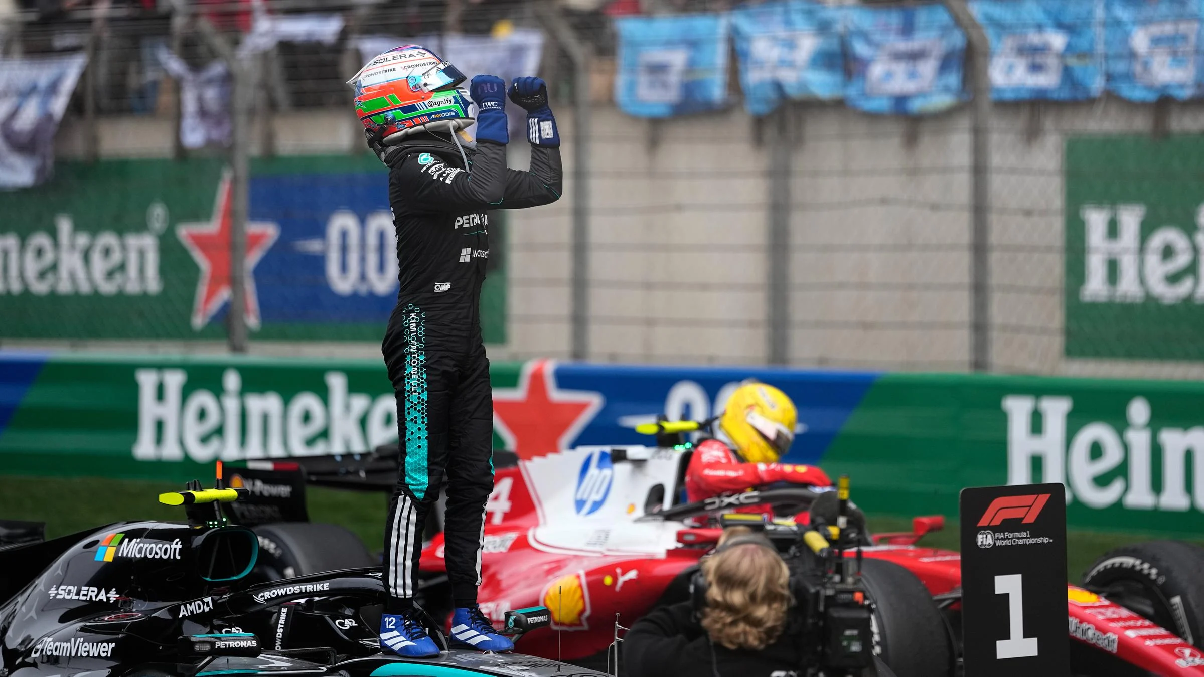 Kimi Antonelli Svider I Formel 1-Eloppet på Silverstone