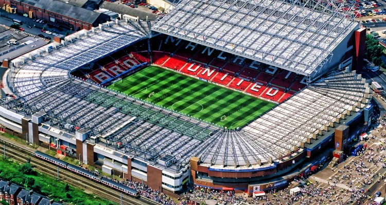 Manchester United FC: Nyheter från Old Trafford