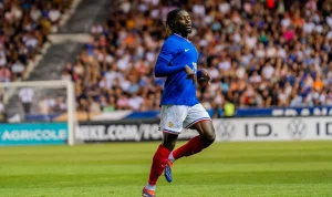 Manu Koné Väntas Spela Nyckelroll i Frankrikes VM-Kvartsfinal mot Marocko