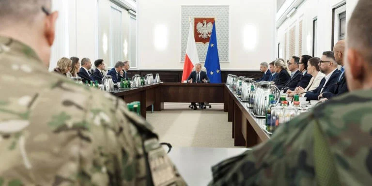 NATO Vädrar Rysk Krigsförberedelse: Ny Spionageaffär och Kränkning av Polskt Luftrum