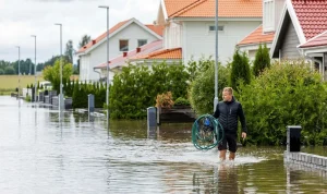 Översvämning Hotar Sverige - Varningar för Regn, Vind och Hög Temperatur