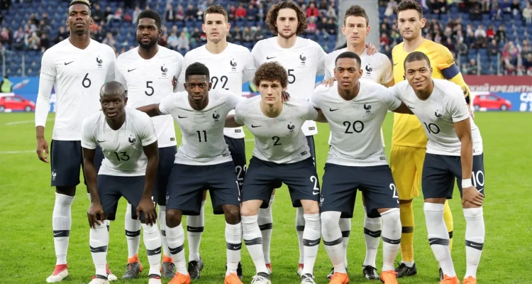 Paraguay frankrike: Frankrikes stjärnor ställs inför utmaningar i VM