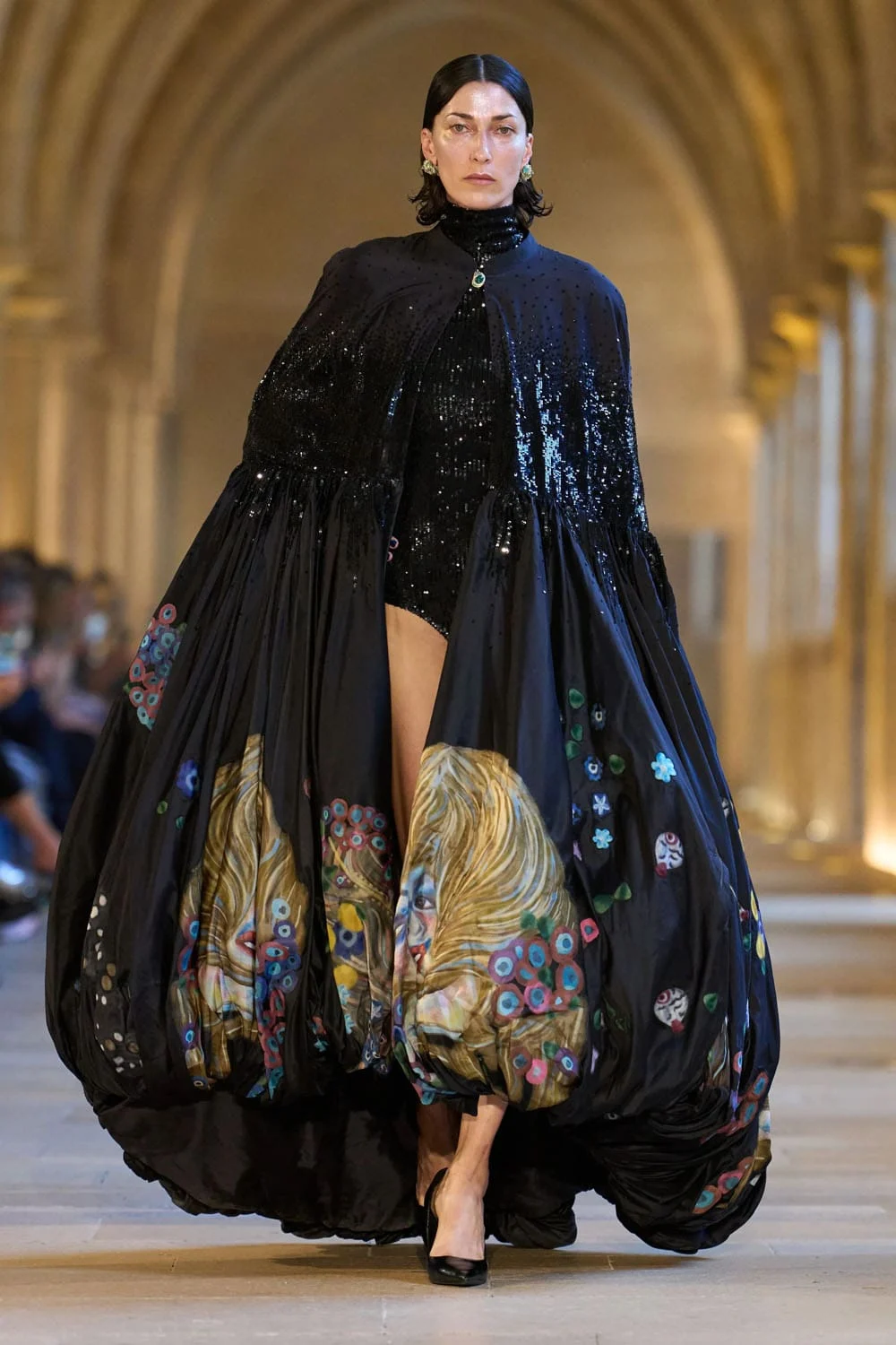 Rahul Mishra Pamerkan Manifestasi Kekuatan Feminin dalam Haute Couture F/W 2026-2027 DEVI