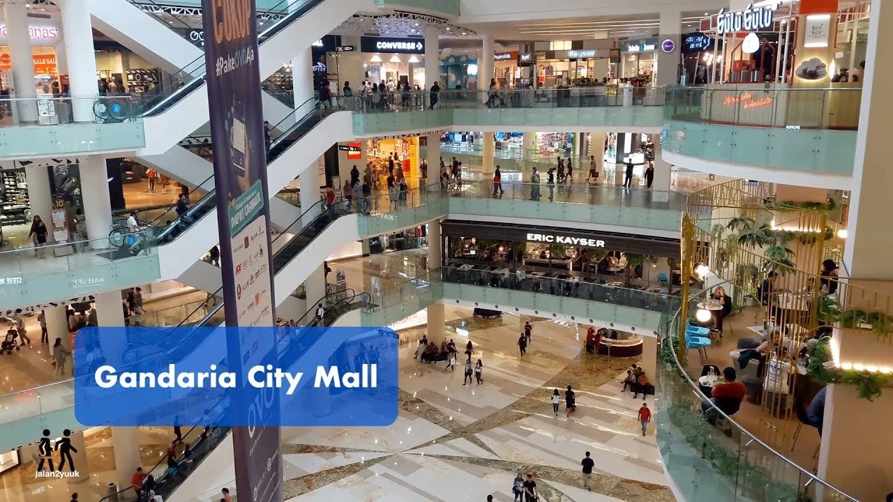 Sambut Wajah Baru Optik Tunggal di Gandaria City Mall: Langkah Menuju Abad Ke-2