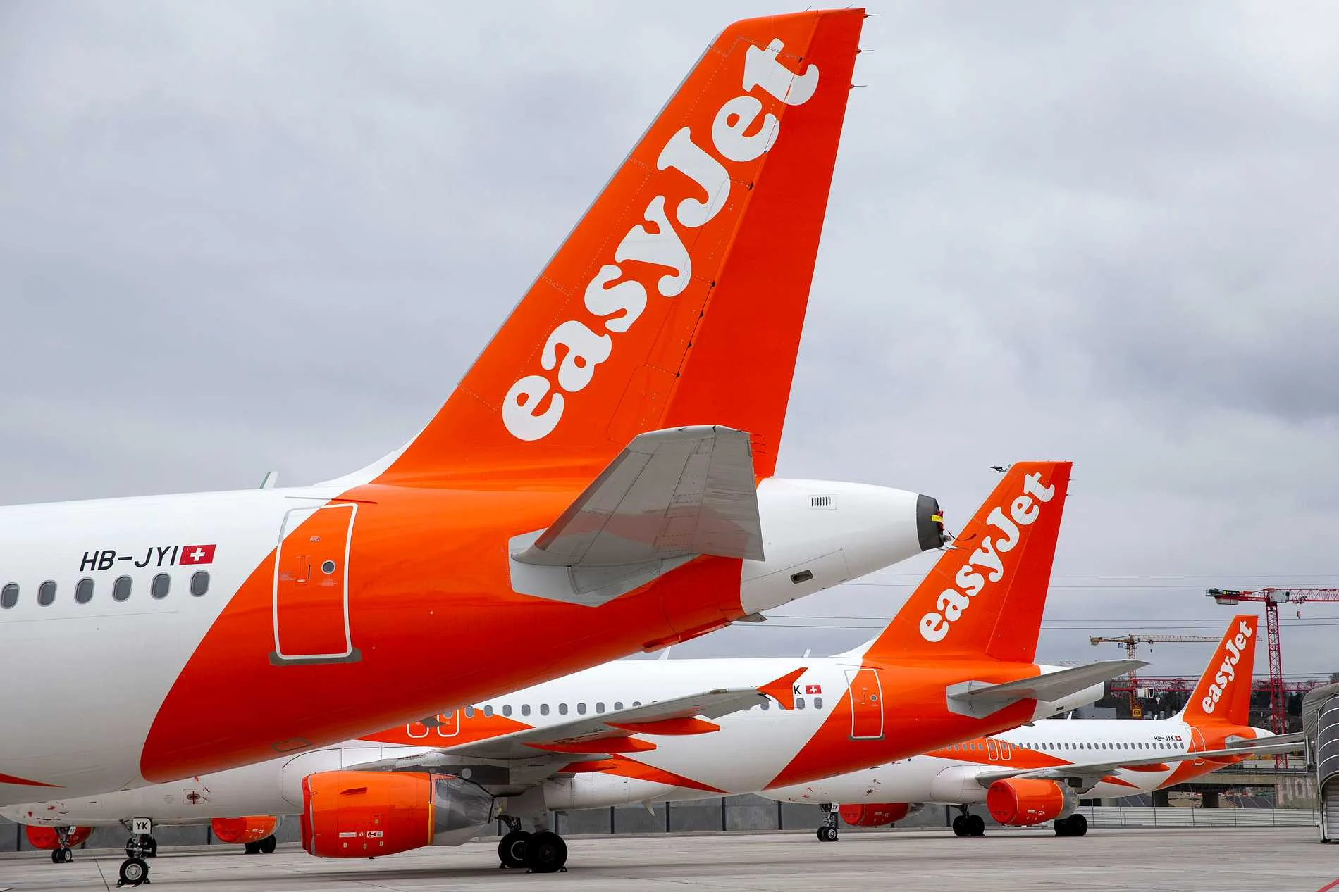 Telenor förvärvar Bahnhof - Easyjets aktie rusar på Londonbörsen