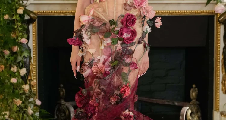 Tiga Busana yang Menandai Debut Bridal Matières Fécales untuk Gabbriette