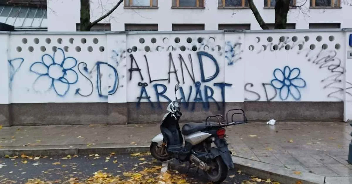 Vandalism på Barnens Ö: Pojkar skadade kollogård med tillhyggen