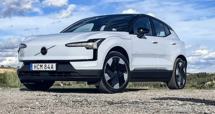 Volvos Hemliga Elbil: Volvo EX50 Står I Fokus