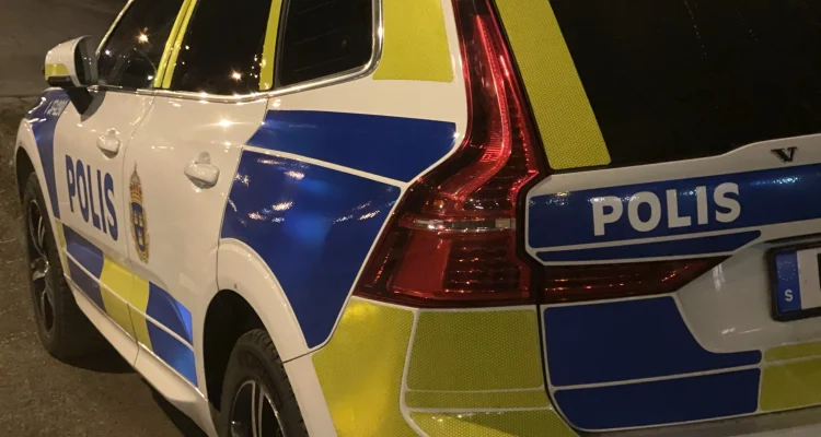 Bilolyckor och brott - två personer greps vid Kungsmässan