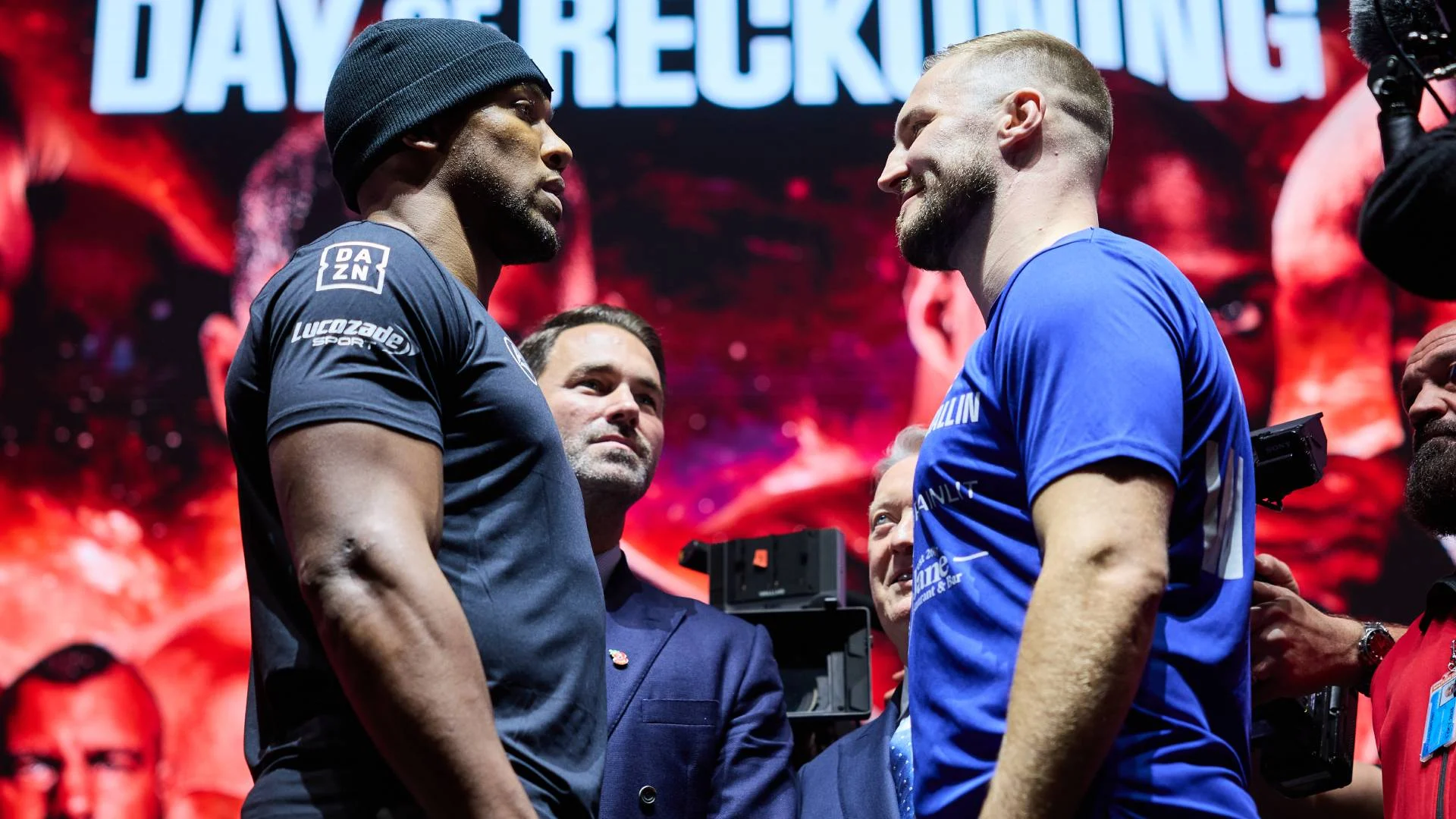 Dazn Presenterar Spektakulära Boxningsmatcher: Joshua och Wallin i Fokus