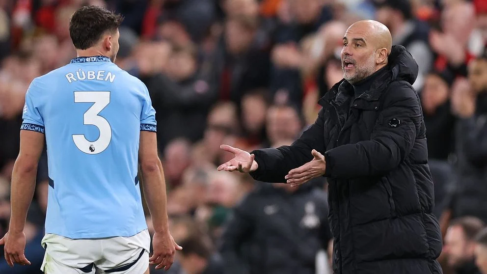 Manchester City Står På Väggen: Förlorar Målvakt och Får Ett Stort Nya Namn