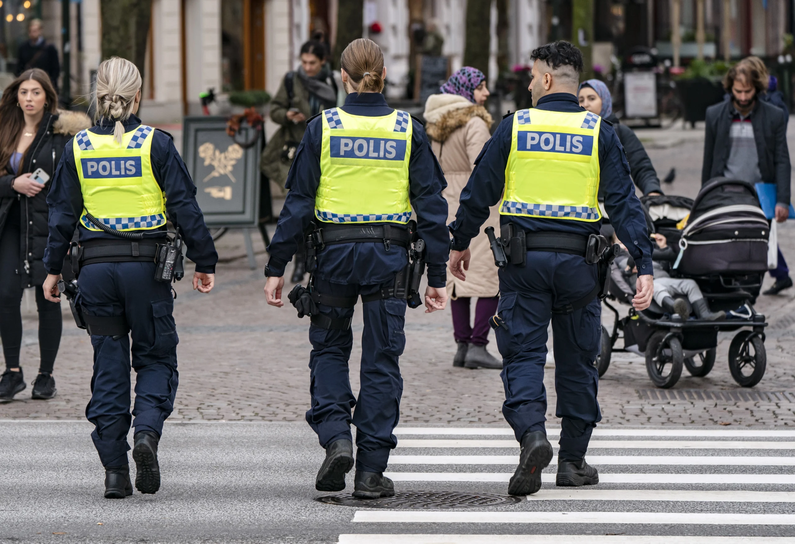 Ny lagstiftning och stora evenemang: Polisen intensifierar arbetet mot brott och trafikkaos