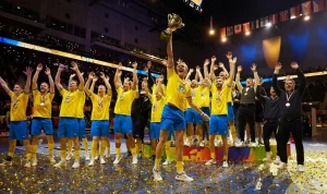 VM Pokalen i Fokus: Infantino's Planer för Privatinvesteringar och Uefas Motstånd